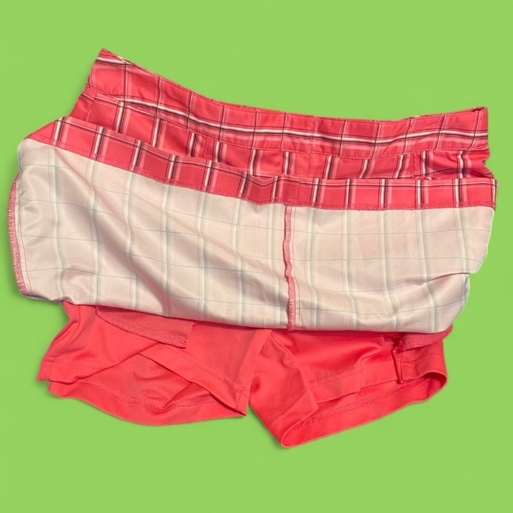 Bright Pink Izod Plaid y2k Mini Skirt with Built In Shorts, Size 8 Medium - Picture 5 of 6